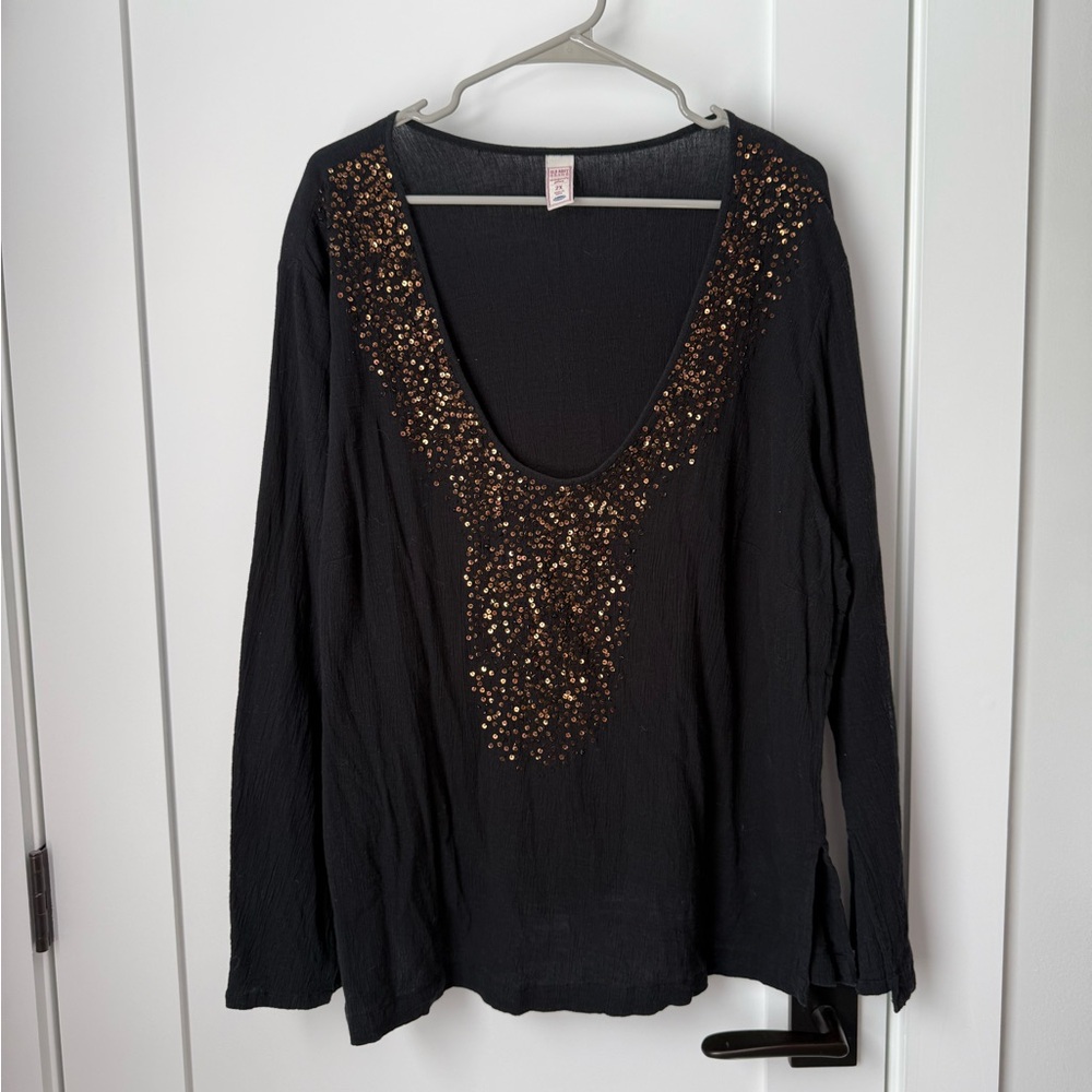 Sequin vneck top